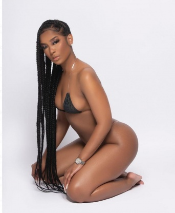 Влада, 22 года